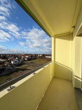 Balkon mit Fernblick .jpg - 