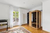 Vielseitig nutzbares Zimmer mit Zugang Terrasse - 