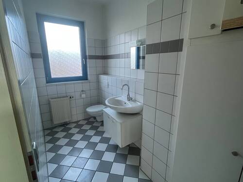WC - 