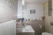 Badezimmer UG - 