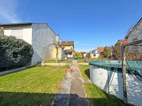 Garten - Einfamilienhaus mit 82,00 m&sup2; in Ludwigshafen am Rhein zum Kaufen