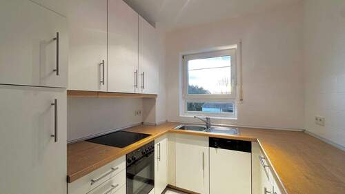 Schöne, helle - Etagenwohnung mit 63,00 m&sup2; in Uhldingen-Mühlhofen zur Miete