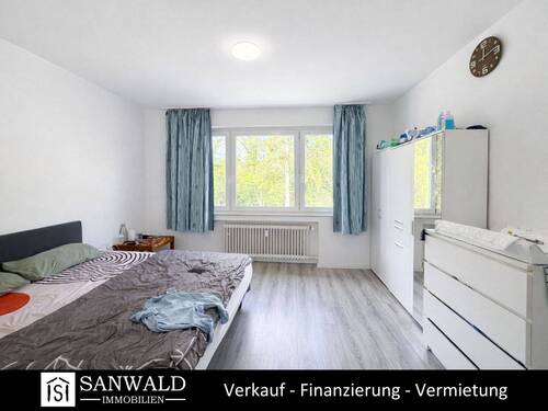 3 - 3 Zimmer Etagenwohnung in Düsseldorf