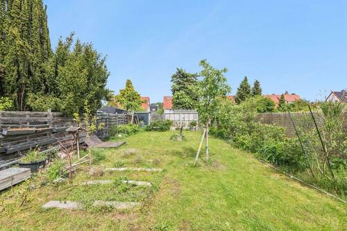 Garten - 3 Zimmer Doppelhaushälfte in Berlin