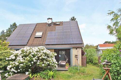 Photovoltaikanlage - 6 Zimmer Einfamilienhaus zum Kaufen in Bestensee