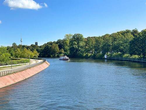 Spree in der Nähe - KAUFEN statt Mieten - Mitte-Tiergarten - 1 Zi - FREI - Lebendige Studentenbleibe