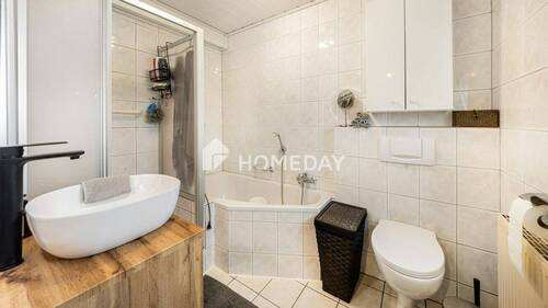 EG Badezimmer 1 - 