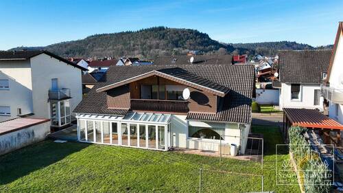 Garten - Hausansicht - 9 Zimmer Einfamilienhaus zum Kaufen in Münchweiler an der Rodalb