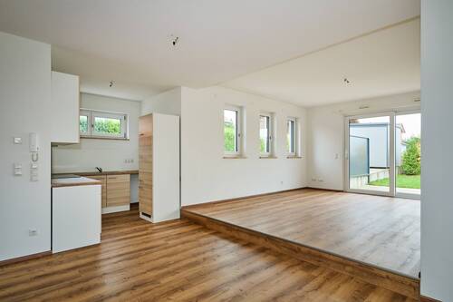 Eigentumswohnung Feldkirchen EG Wohnen Kochen Essen II - 