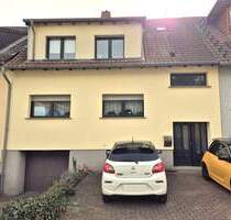 Großzügiges Zweifamilienhaus, topp Zustand, kaufen statt mieten - Hüttigweiler