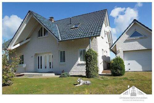 Wohnhaus mit Garage - 5 Zimmer Einfamilienhaus zur Miete in Wismar