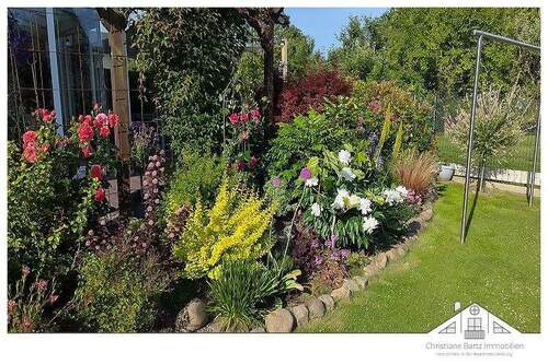 hübsche Blumenbeete - 