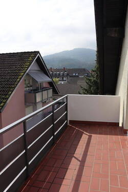 Süd-Ost Balkon Blick rechts - Etagenwohnung mit 88,80 m² in Baden-Baden zum Kaufen