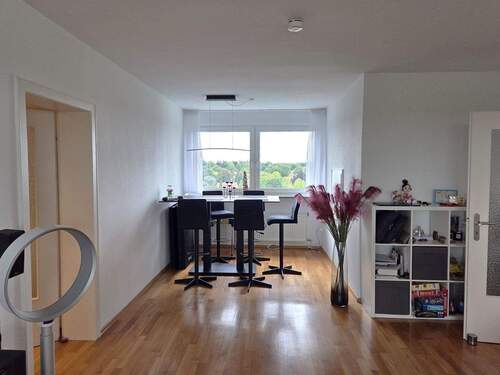 Wohnzimmer (4) - Etagenwohnung mit 91,00 m² in Hannover zur Miete