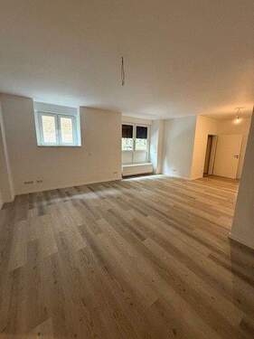 Wohnzimmer - Schöne große 2 Zimmerwohnung in Mannheim-Neckarstadt-West