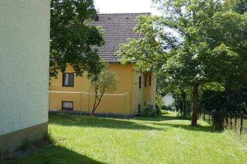 Gartenmitbenutzung möglich - 