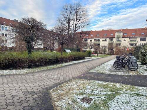 Gepflegte Wohnanlage - Einfamilienhaus in München zum Kaufen