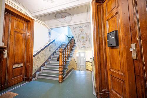 Eingang - Etagenwohnung mit 44,00 m² in Berlin zum Kaufen