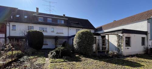 Außenansicht - Mehrfamilienhaus, Wohnhaus mit 236,30 m&sup2; in Jestetten zum Kaufen