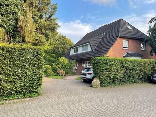 Doppelhaus - Großzügige DHH in der Villengegend von Rellingen bei Hamburg