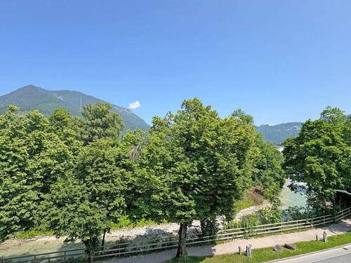 Ausblick Süd-Ost - Etagenwohnung in Garmisch-Partenkirchen zum Kaufen