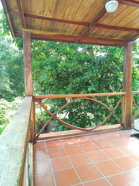 Überdachte Terrasse 1.OG - 