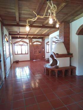 Erdgeschoss mit Kamin - Mehrfamilienhaus, Wohnhaus mit 292,00 m&sup2; in Muisne zum Kaufen