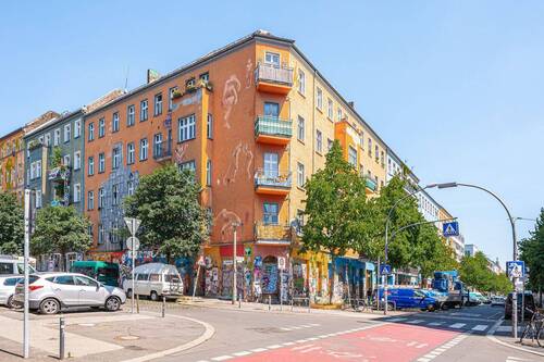 Hausansicht RigaLi - 2 Zimmer Etagenwohnung zum Kaufen in Berlin