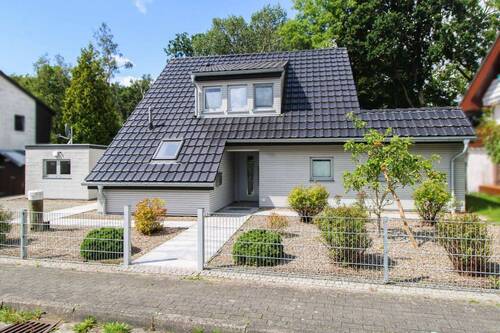 Straßenansicht - 