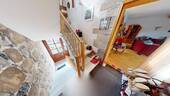 Eigengenutzt- Flur Eingang - 1 Zimmer Mehrfamilienhaus, Wohnhaus zum Kaufen in Ebsdorfergrund