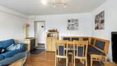 Wohnzimmer 2 - 3 Zimmer Etagenwohnung zum Kaufen in Meersburg
