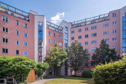 Hausansicht Vorderseite - 2 Zimmer Etagenwohnung zum Kaufen in Berlin Mitte