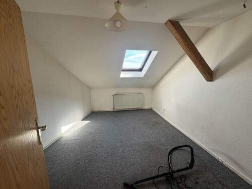 DG Wohnung Kinderzimmer - 