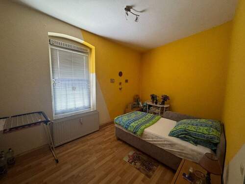 1. OG Wohnung Schlafzimmer - 