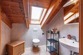 WC im Dachgeschoss - 