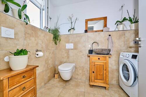 ETW Kagers Gäste-WC - 3 Zimmer Etagenwohnung in Straubing