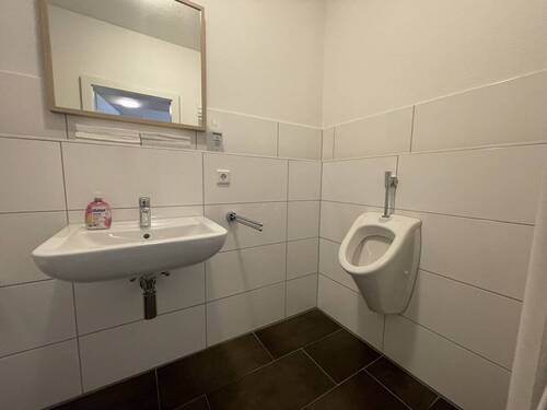 WC - 