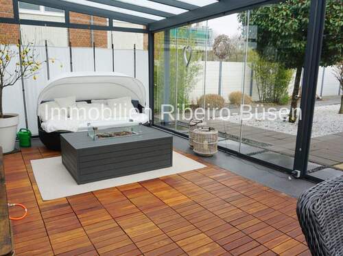 Der lichtdurchflutete Sommergarten - 