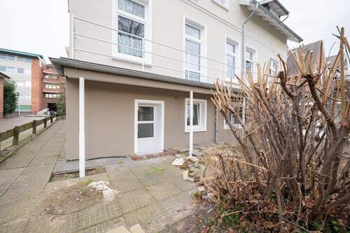 Ansicht Eingang - Halle in Stade