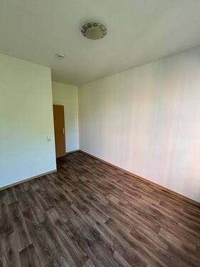 Zimmer 1 - 2 Zimmer Etagenwohnung in Mühlhausen/Thüringen