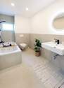 Badezimmer - 5 Zimmer Reihenmittelhaus zum Kaufen in Wolfenbüttel