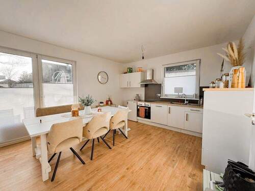 Wohn- und Esszimmer - 