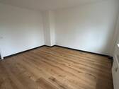 Wohnzimmer - 2 Zimmer Etagenwohnung zur Miete in Zwickau