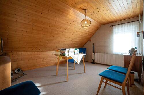 Schlafzimmer Dachgescchoss - 