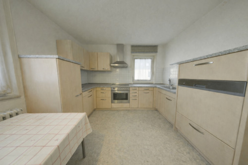 Küche EG - Mehrfamilienhaus, Wohnhaus mit 160,00 m&sup2; in Engstingen zum Kaufen