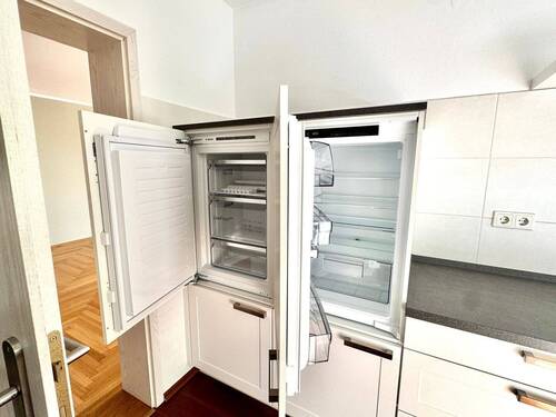 Tiefkühler und Kühlschrank - 