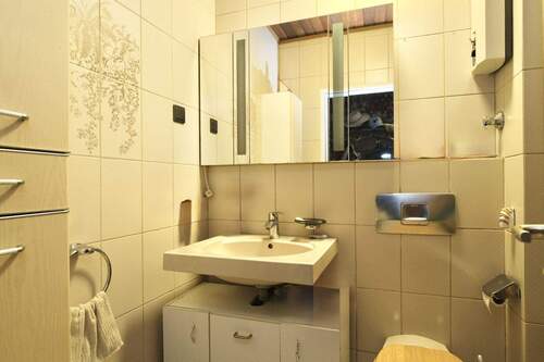 2. Badezimmer - 