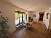 Wohnzimmer mit Essbereich - 
