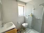 Duschbad im Erdgeschoss - 