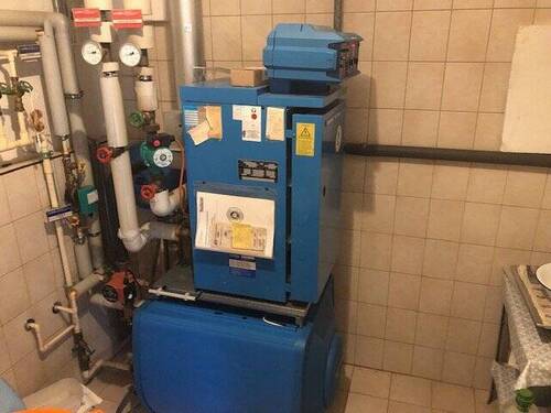 Erdgasheizung Erdgeschoss - 